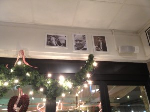 Наше ВСЁ!!!!их знают даже в РиминиЕвгений Леонов,Фаина Раневская и Юрий Никулин